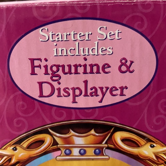 Walt Disney’s Snow White and the Seven Dwarfs 65th Anniversary set by Enesco. - Picture 9 of 10